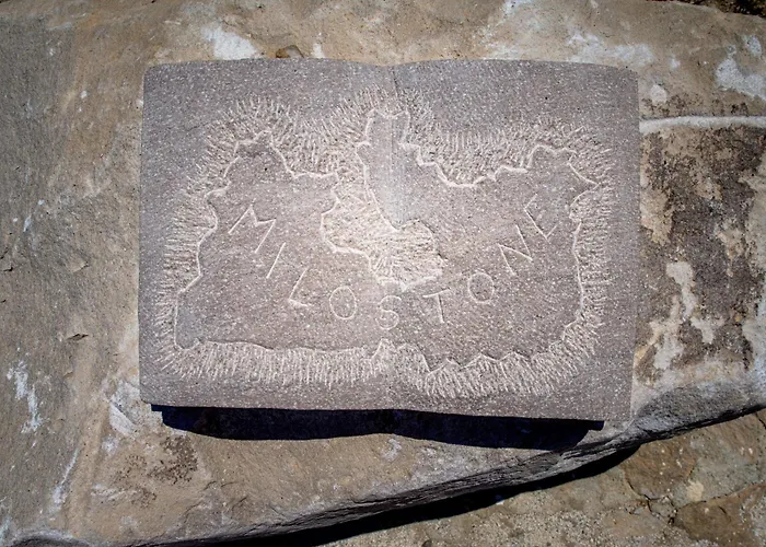 Milo Stone * Zefiría