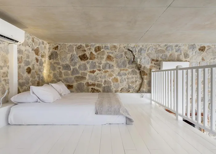 Milo Stone Apartamento Zefiría